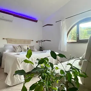Alloggio per agriturismo Matta E Sole, Loculi
